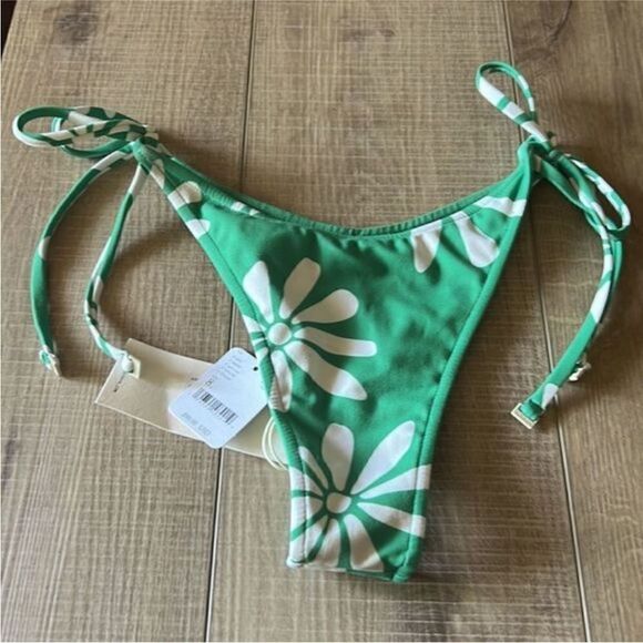 Free People x Zulu & Zephyr Green Flower String Bikini Bottoms Size 8 - Picture 3 of 7
